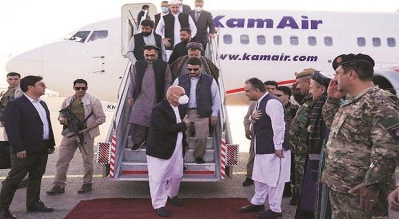 Afghan FM quits, leaves nation; three more capitals fall to Taliban